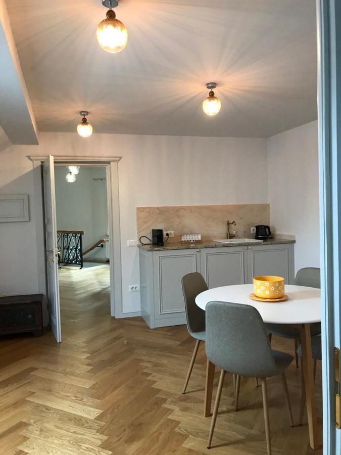 Augsburg Apart Karácsonkő Kültér fotó