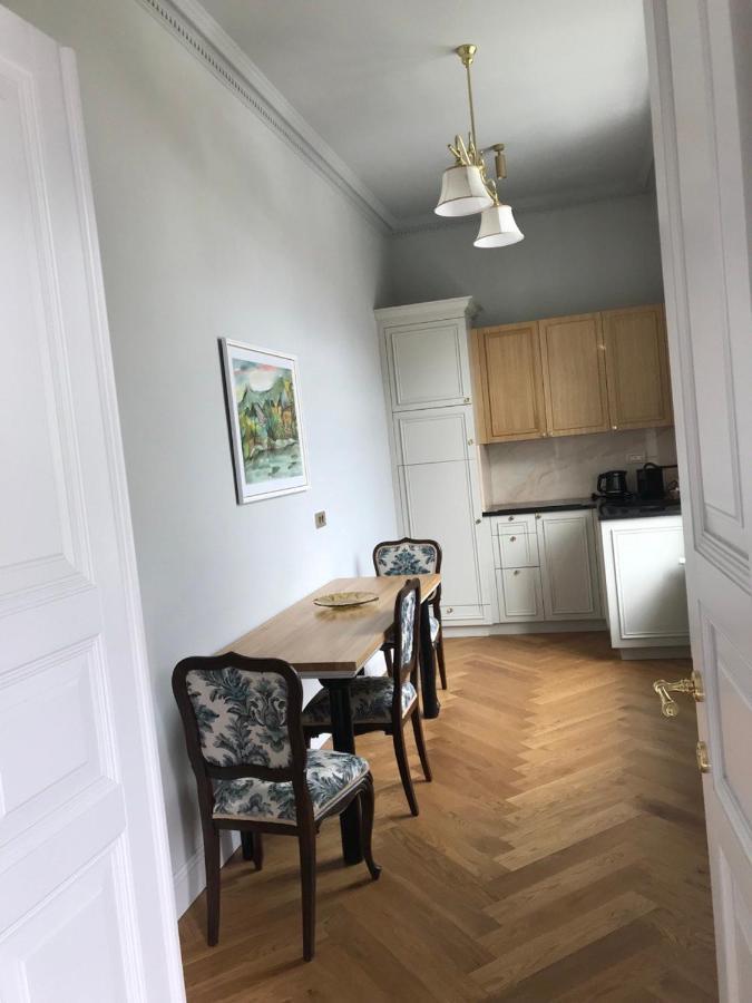 Augsburg Apart Karácsonkő Kültér fotó