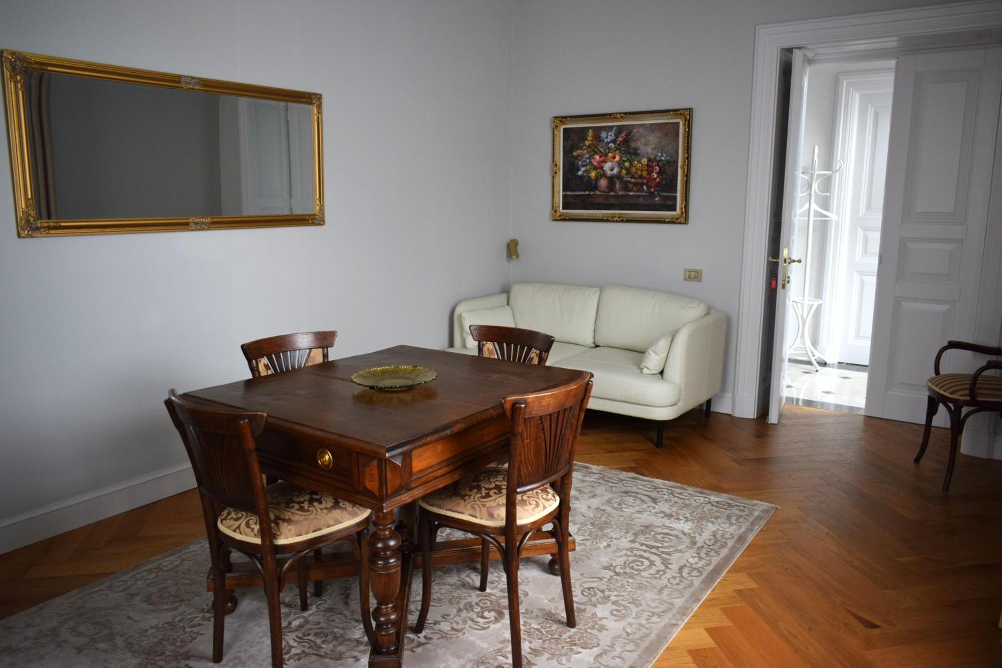 Augsburg Apart Karácsonkő Kültér fotó